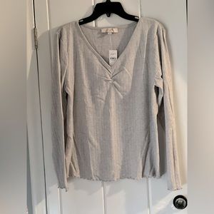 LOFT Heather Grey long sleeve v-neck,soft Pointelle Knit top,Size Large,NWT